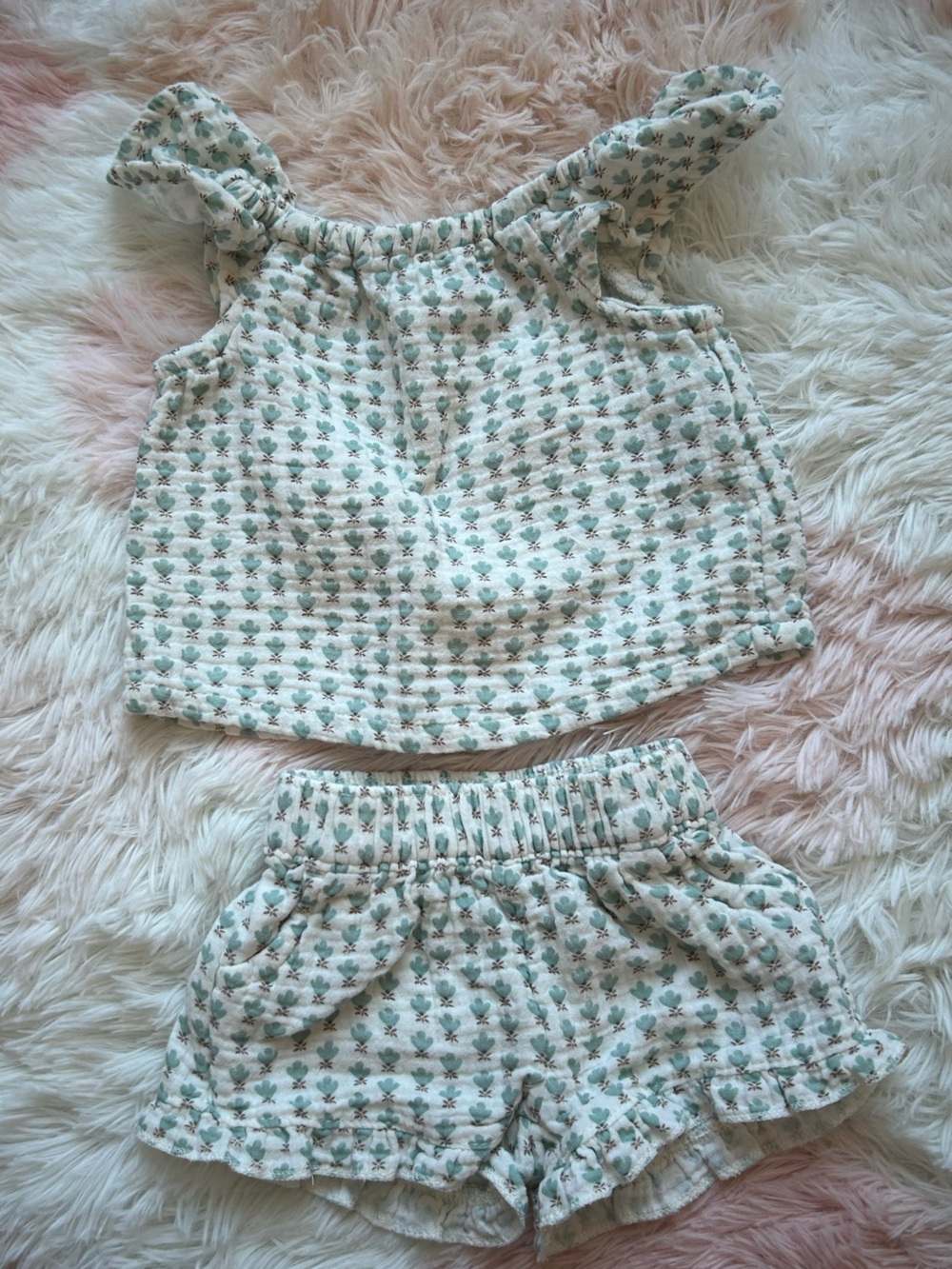 Carter's Cream Crop Top & Shorts Set with Green Floral Print
